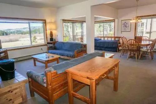 Sun Meadows 2 102 by RedAwning - главное фото