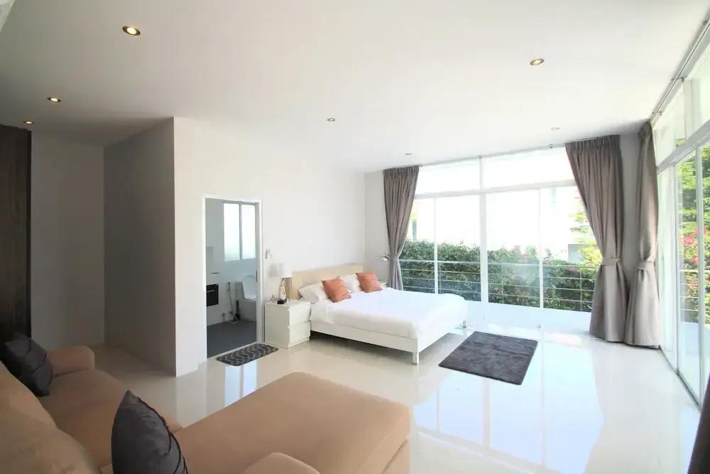 Phu Montra Luxury Sea View Mansion - главное фото