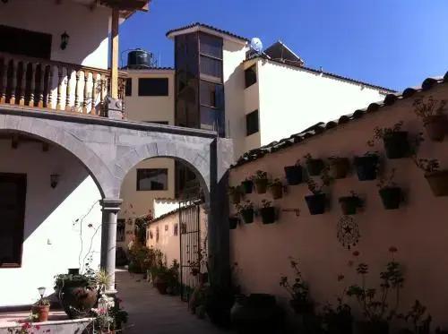 Hotel Sevilla - главное фото