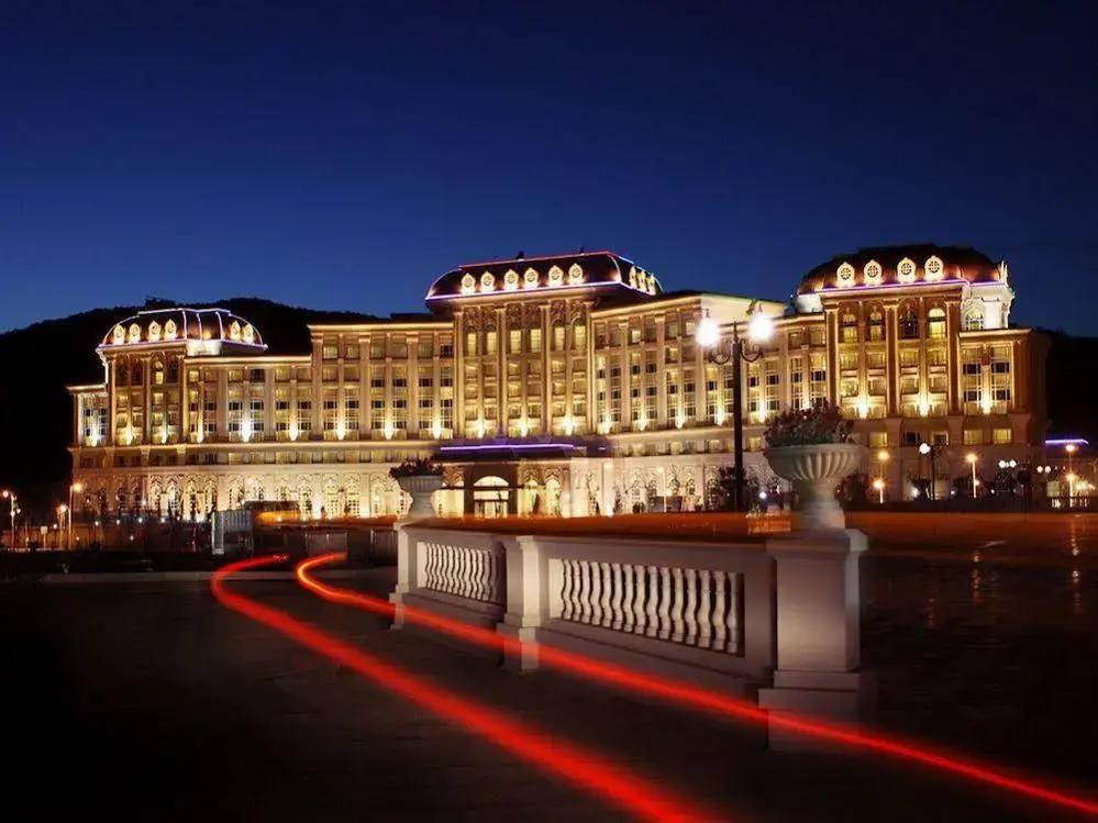 Hotel Suifenhe - главное фото