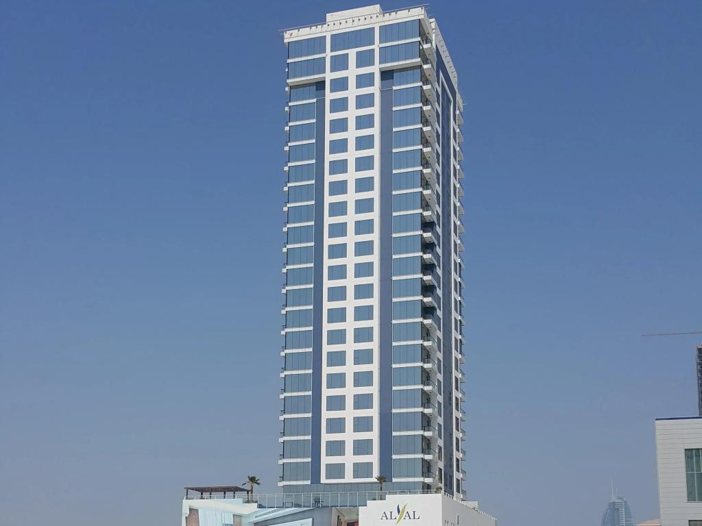 Al Yal Suites - Royal Ambassador - главное фото