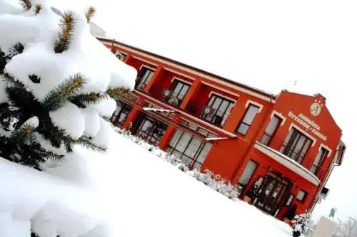 Ambrózia Étterem és Panzió - главное фото