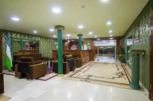 Sayohat Sari Hotel - главное фото