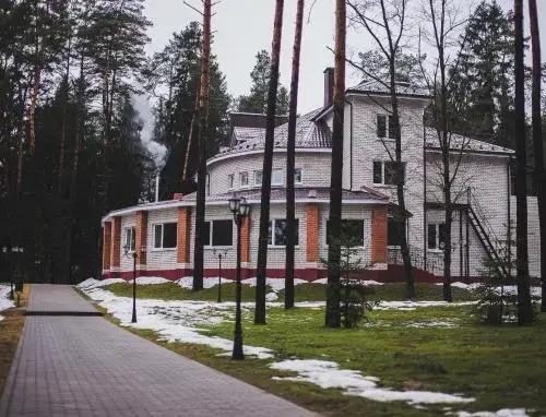 Гостиница Грин Хилл - главное фото