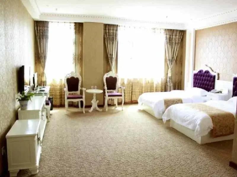 Zunhua Hongwei International Hotel - главное фото