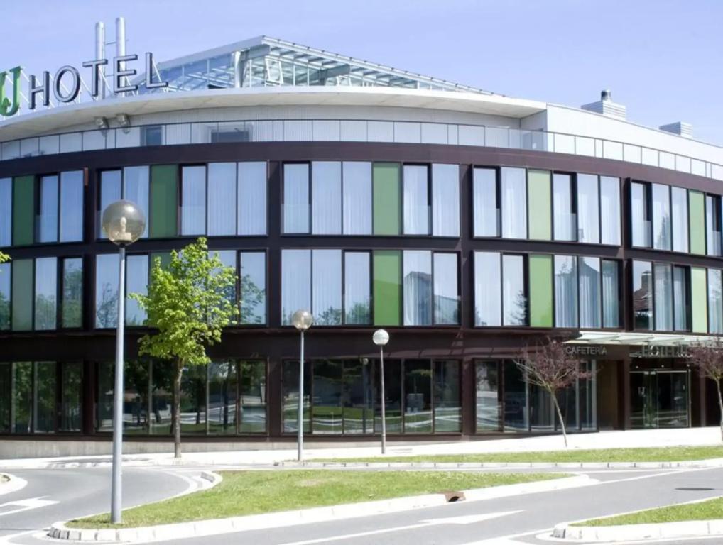 Jardines de Uleta Suites - главное фото