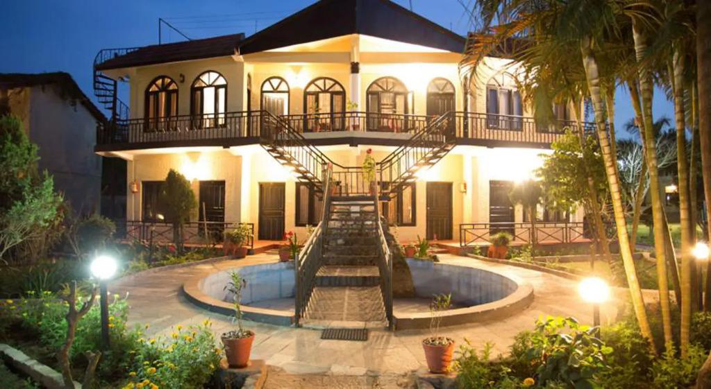 Chitwan Adventure Resort - главное фото