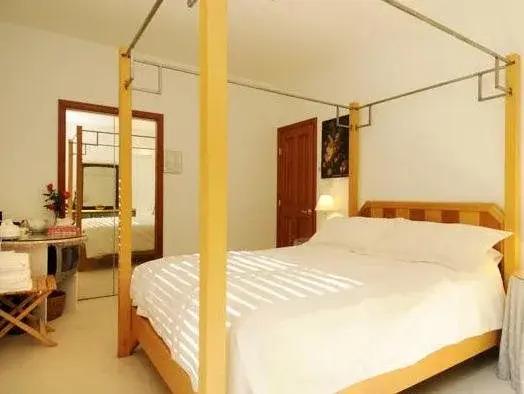 Furry Creek Bed & Breakfast - главное фото