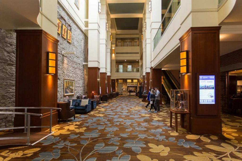 Hyatt Regency Calgary - главное фото