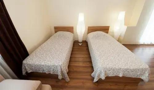 Hotel Oktyabrskaya - главное фото