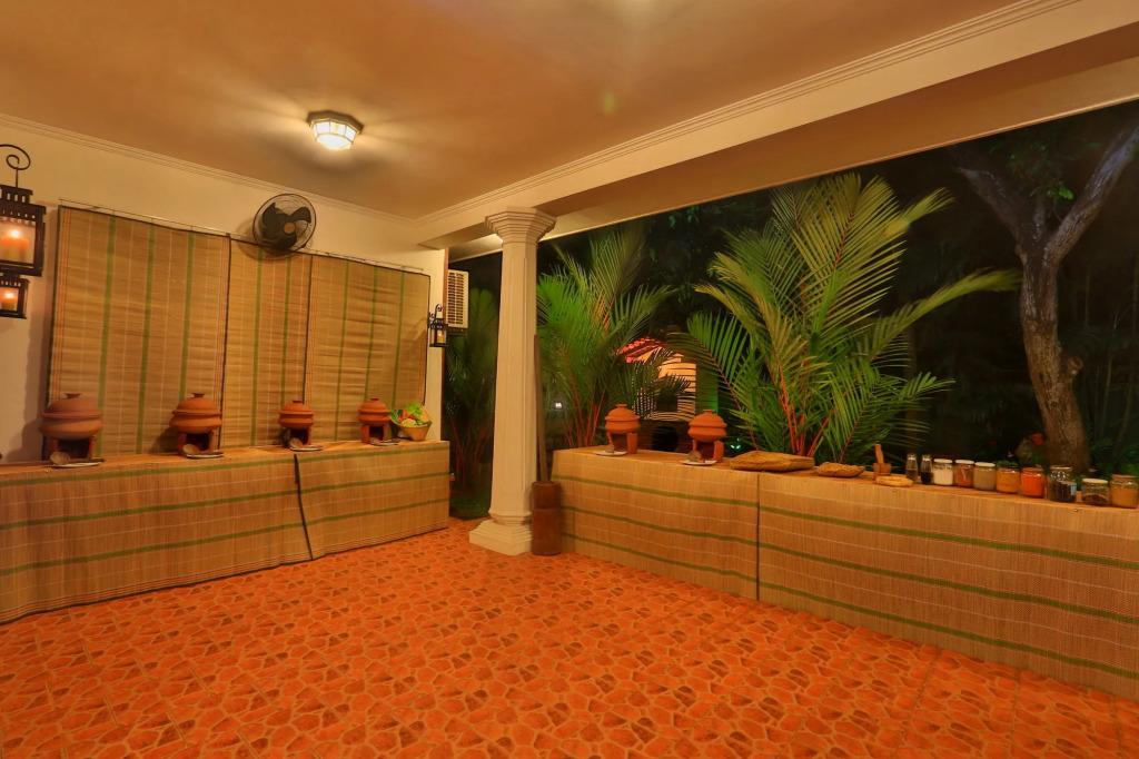 Emel Boutique Hotel - главное фото