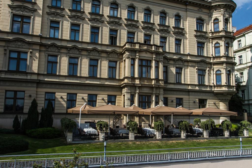 Le Palais Art Hotel Prague - главное фото