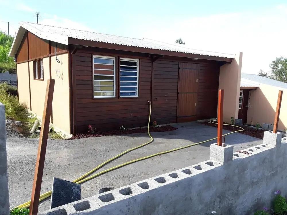 House With 2 Bedrooms in Petite-île, With Furnished Terrace - 5 km Fro - главное фото