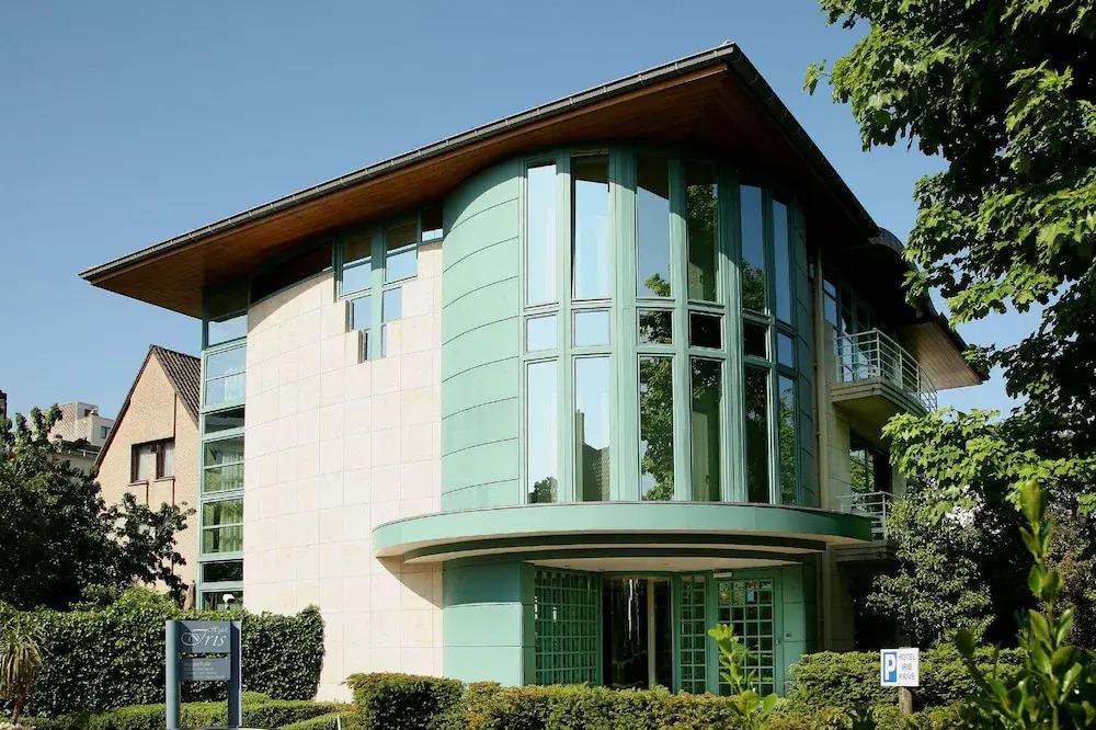 Hotel Iris - главное фото