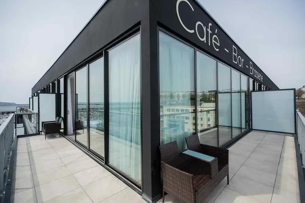 Hôtel Barracuda & Spa, Centre Port, pieds dans l'eau, vue mer - главное фото