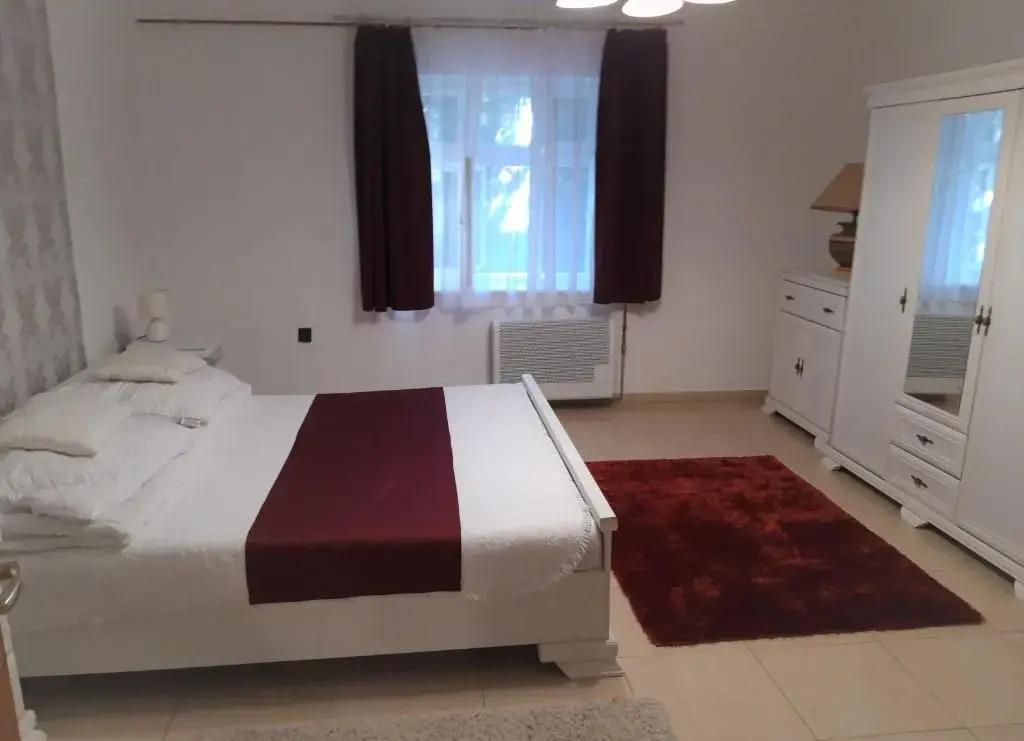 Eszter Vendégház - главное фото