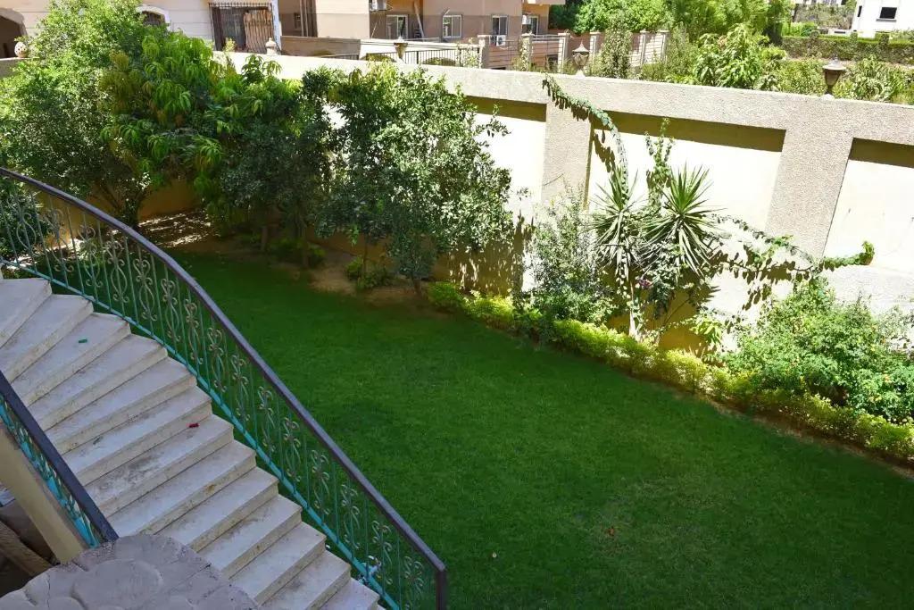 Royal Residence Families Only - главное фото