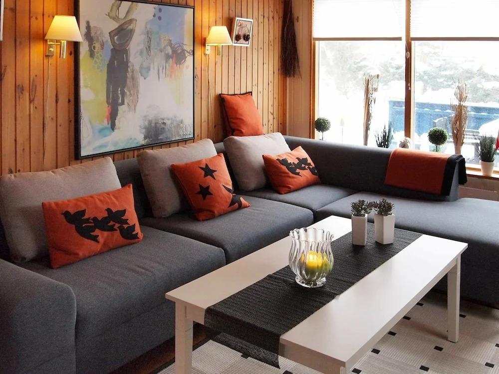 Quaint Holiday Home in Blokhus With Roofed Terrace - главное фото