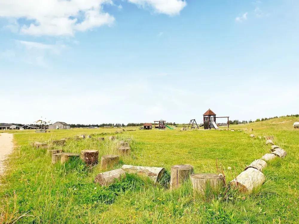 Serene Holiday Home in Brovst With Sauna & Barbecue - главное фото