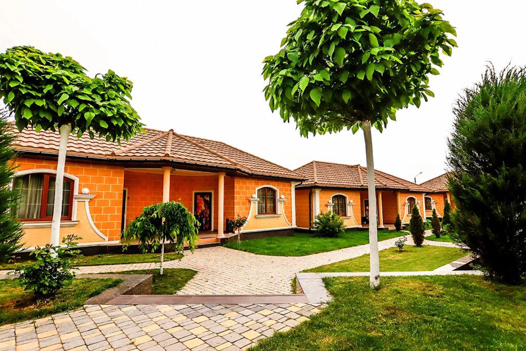 Leo Palace Hotel - главное фото