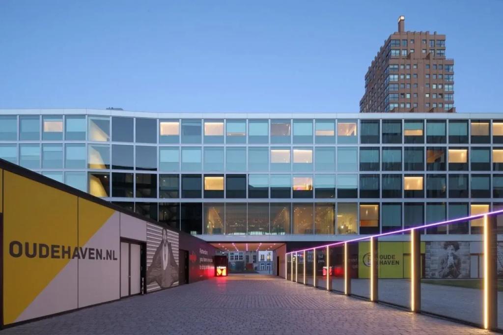 citizenM Rotterdam - главное фото