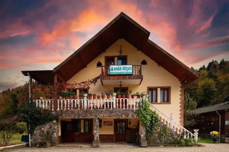 Doga Kosku Abant Bungalow Evleri - главное фото