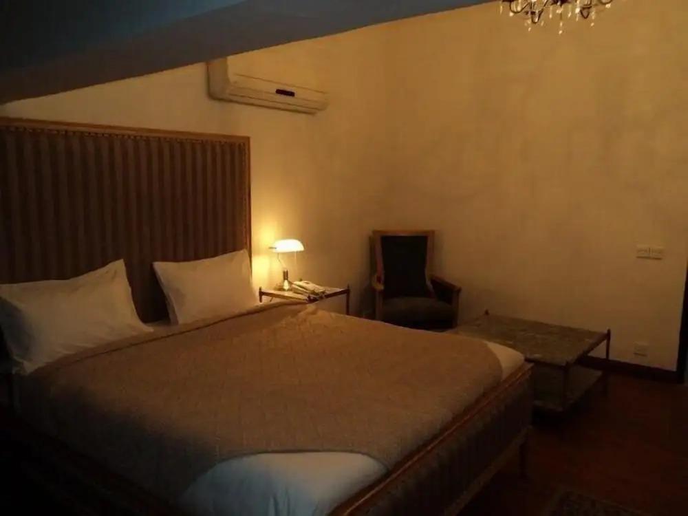 The Enterprise - главное фото