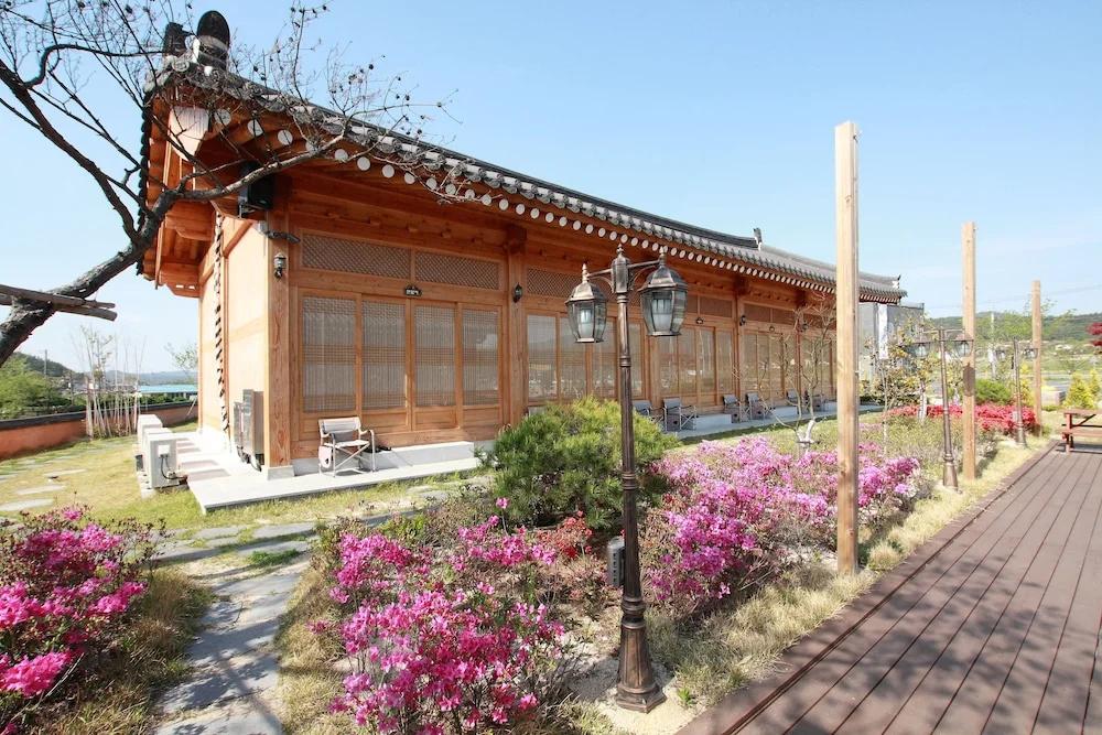 Gyeongju Namu Hanok Pension - главное фото