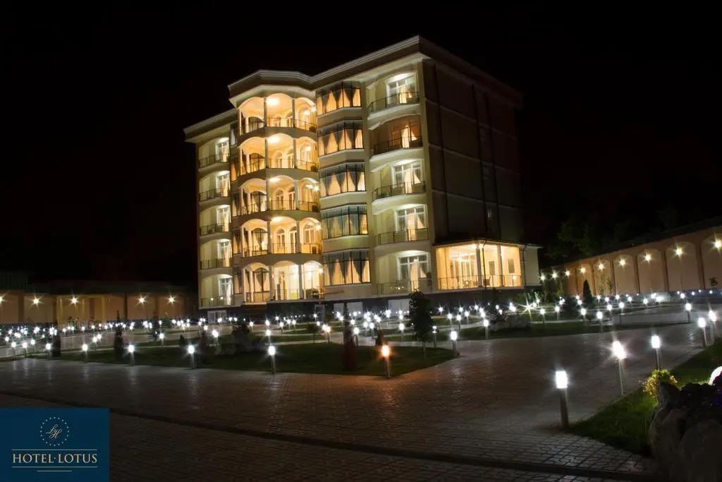 Lotus Hotel - главное фото