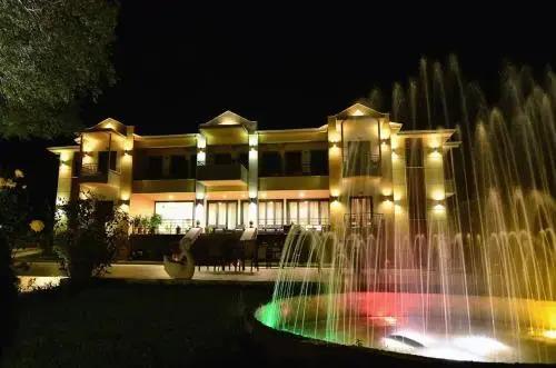 Filoxenia Hotel - главное фото