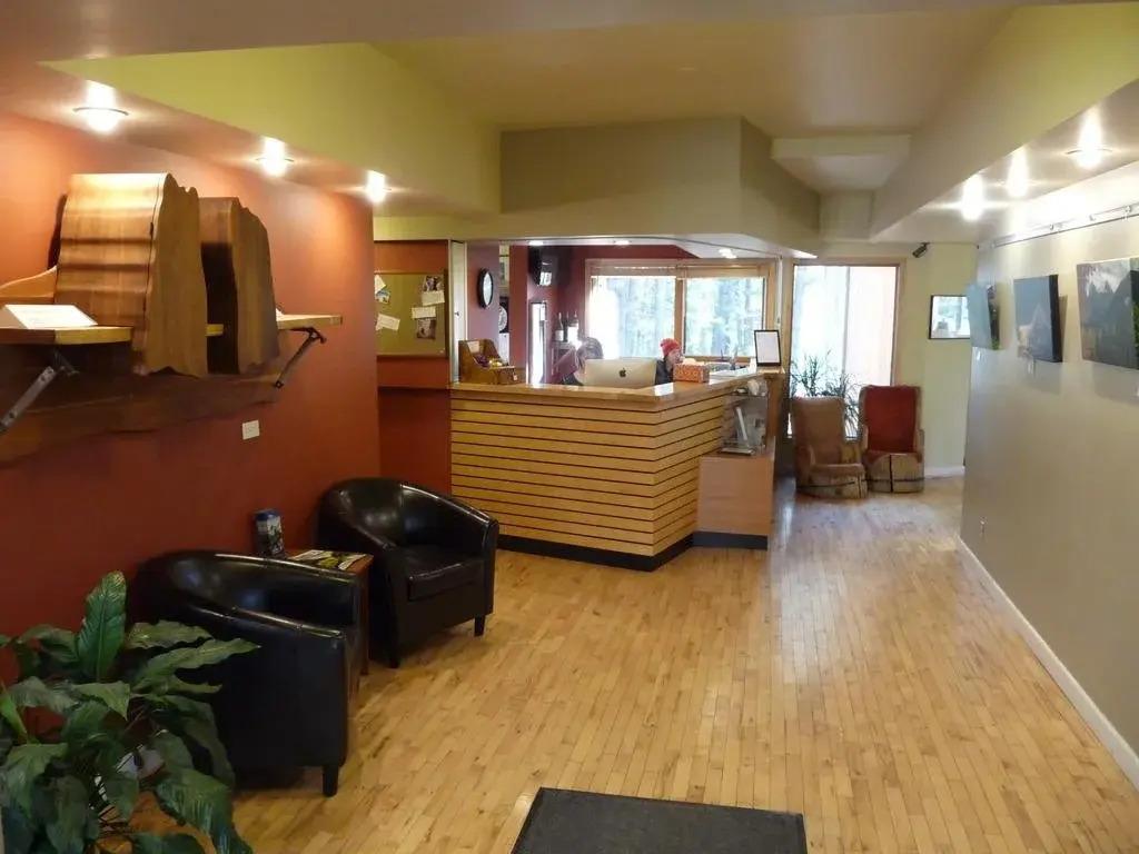 HI Canmore Alpine Club Of Canada - главное фото