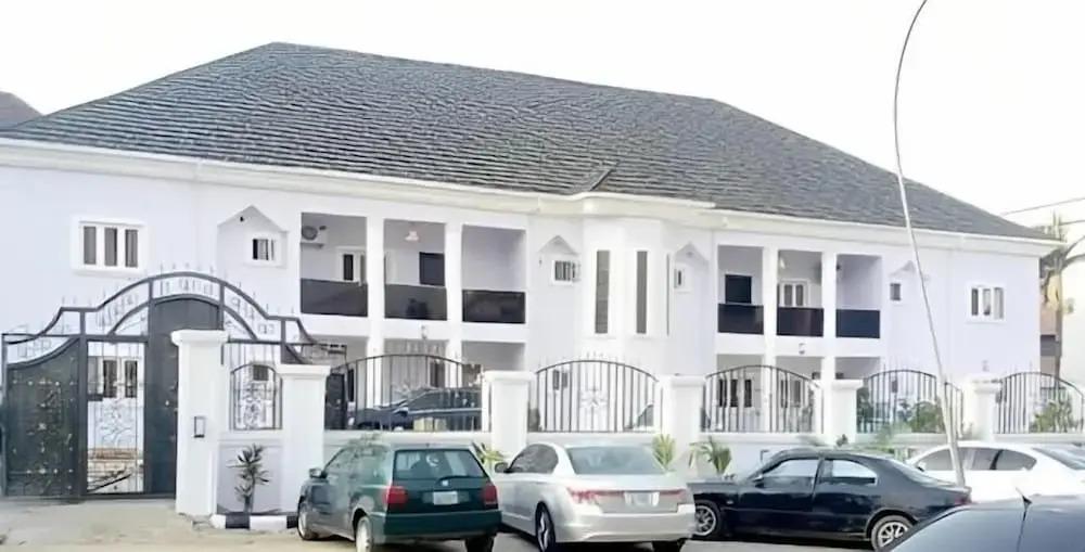 Fina Shortlet Apartment - главное фото