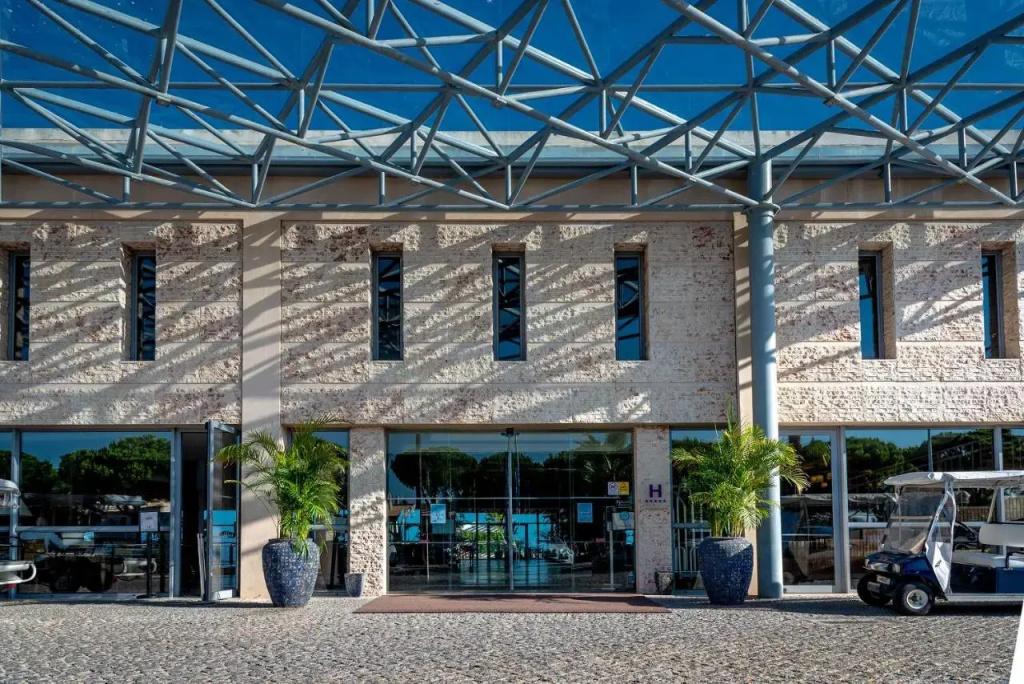 Grande Real Santa Eulalia Resort - главное фото