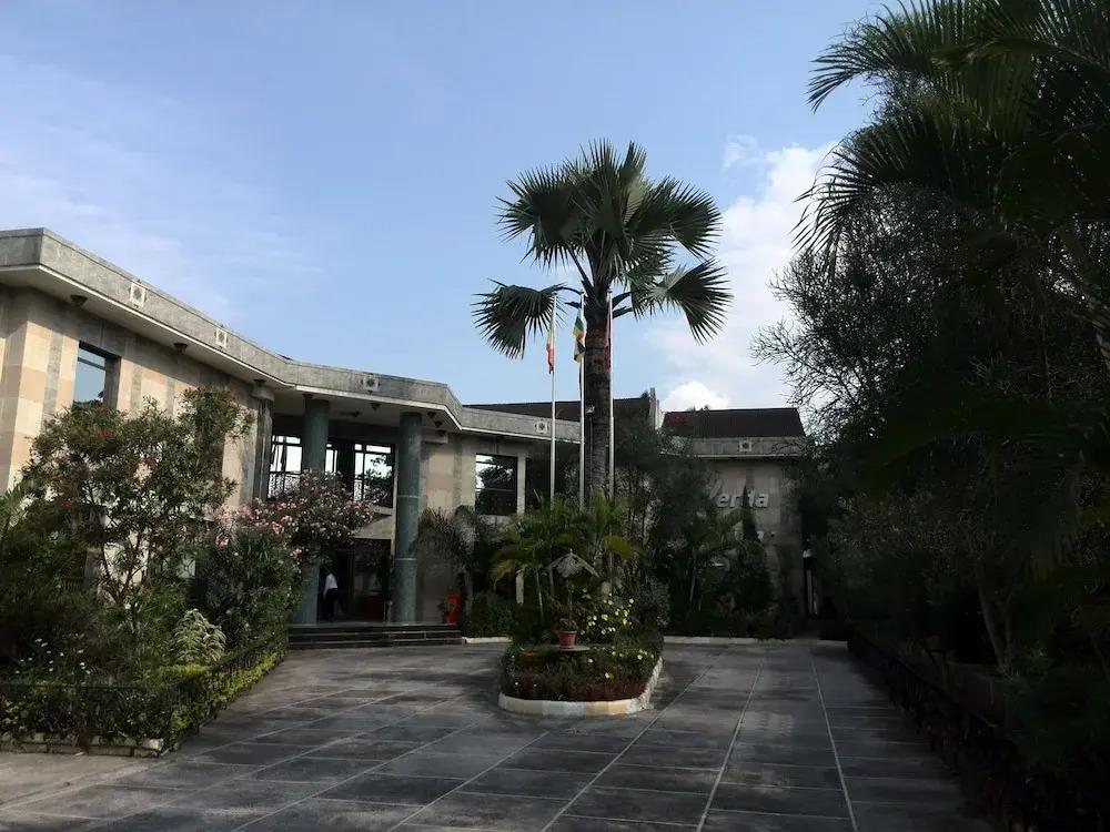 Hotel Verda Politan - главное фото