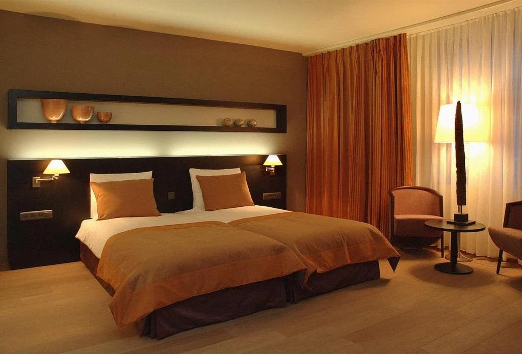 Hotel Van Eyck - главное фото