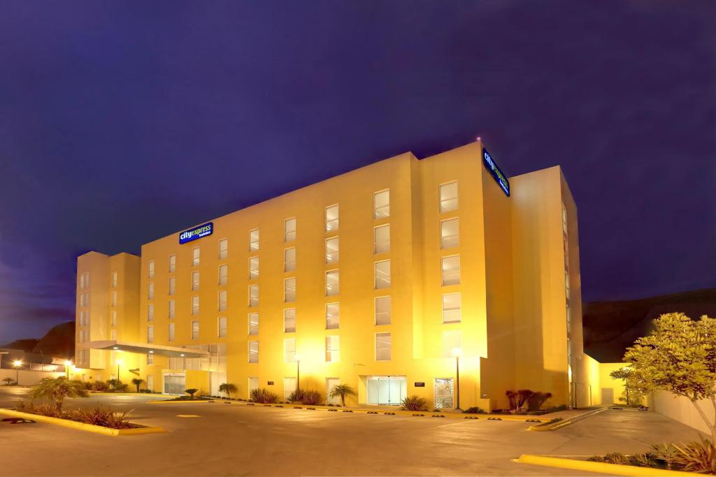 City Express by Marriott Tijuana Insurgentes - главное фото