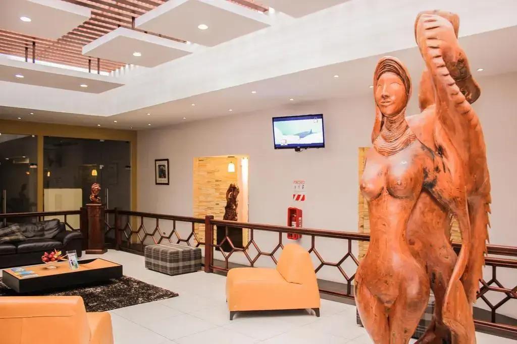 Hotel Suerre - главное фото