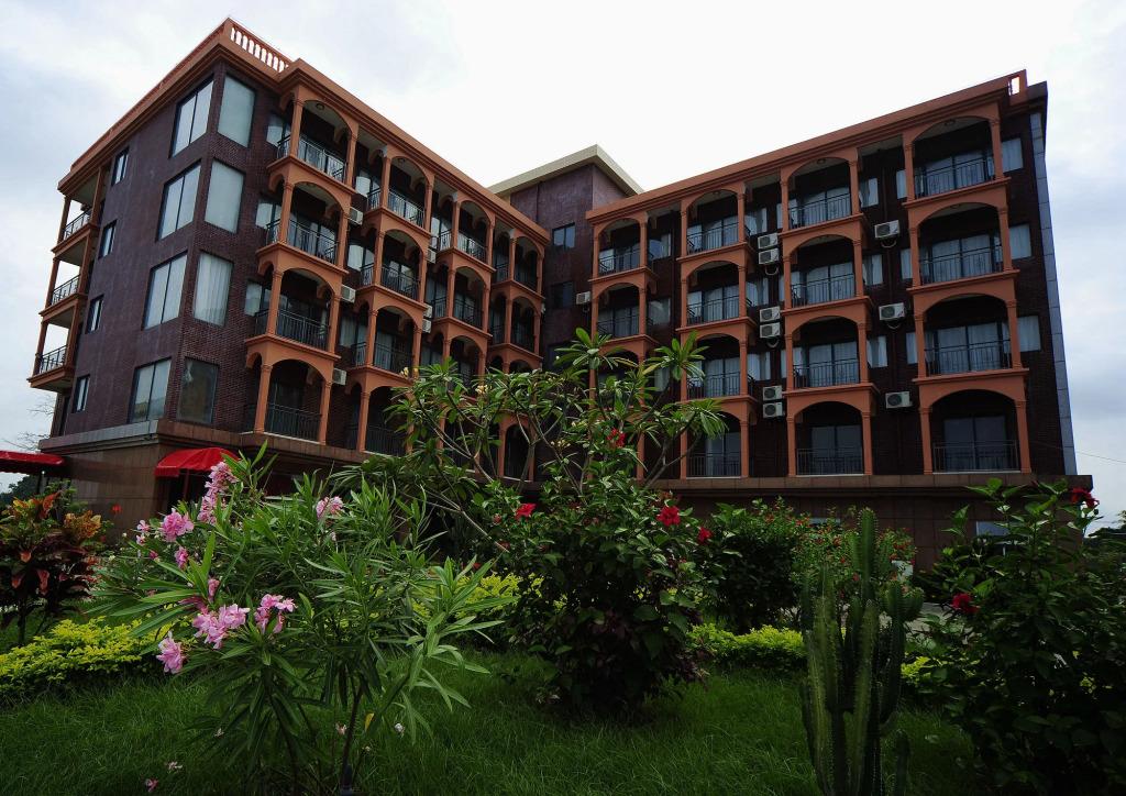 Hotel Boulevard - главное фото