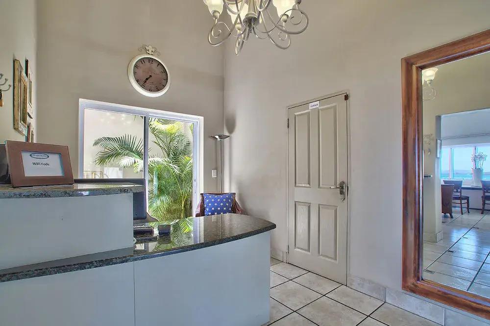 At The Rocks - главное фото