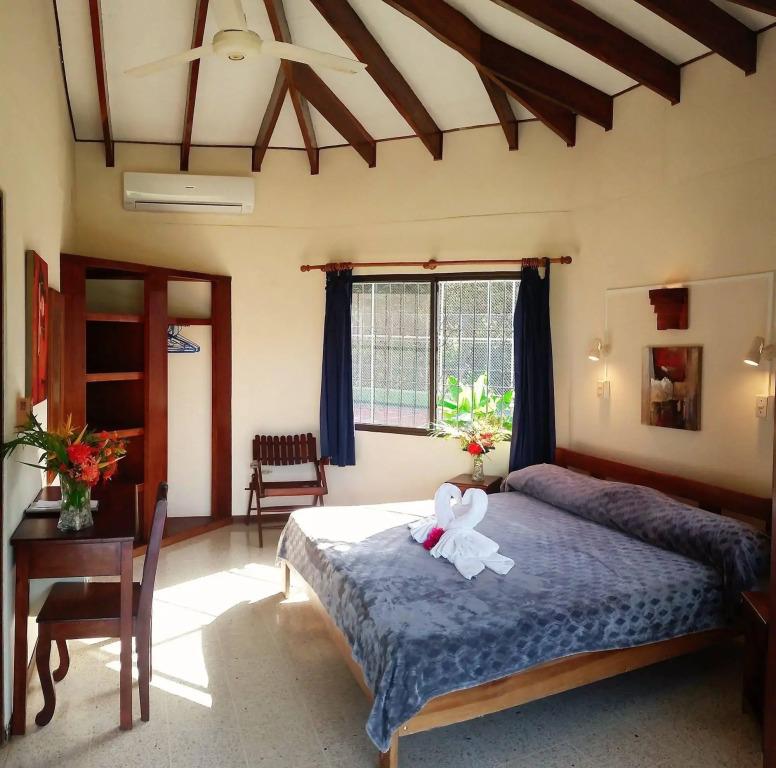 Guacamaya Lodge - главное фото