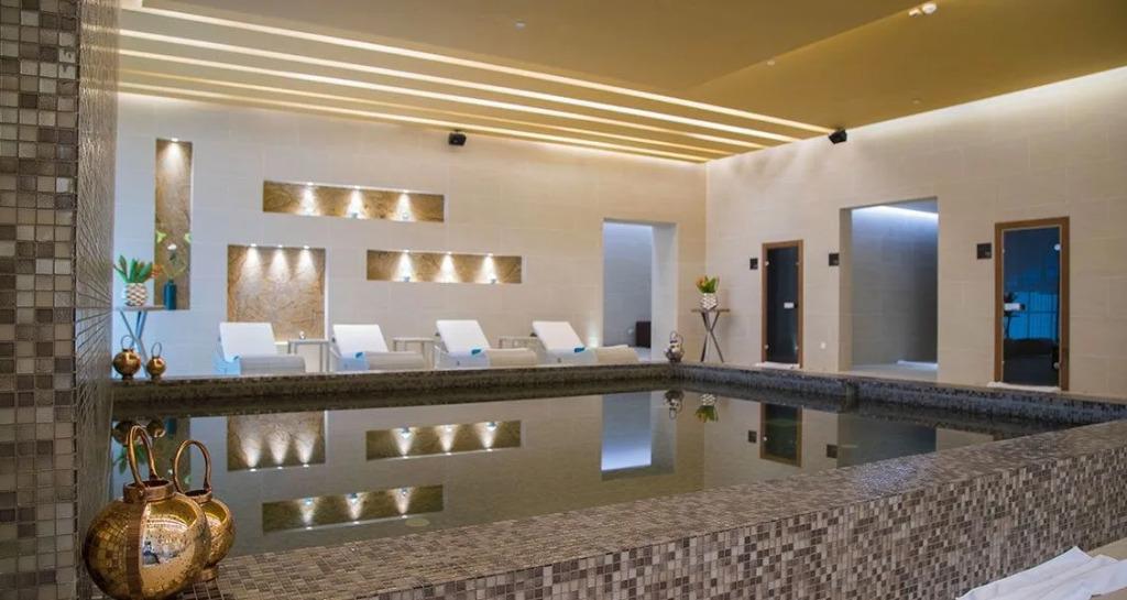 Grand Hotel de Kintélé - главное фото