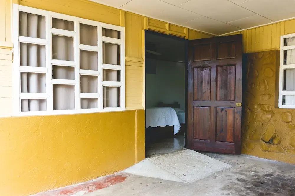 Cabinas El Prado - главное фото