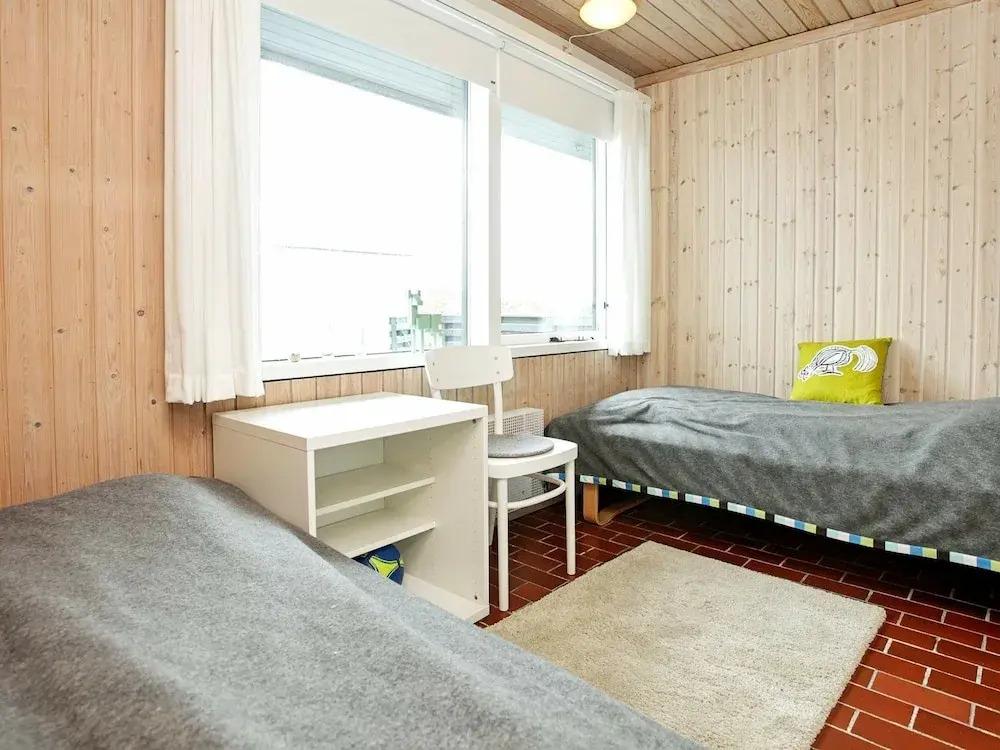 Spacious Holiday Home in Pandrup near Sea - главное фото