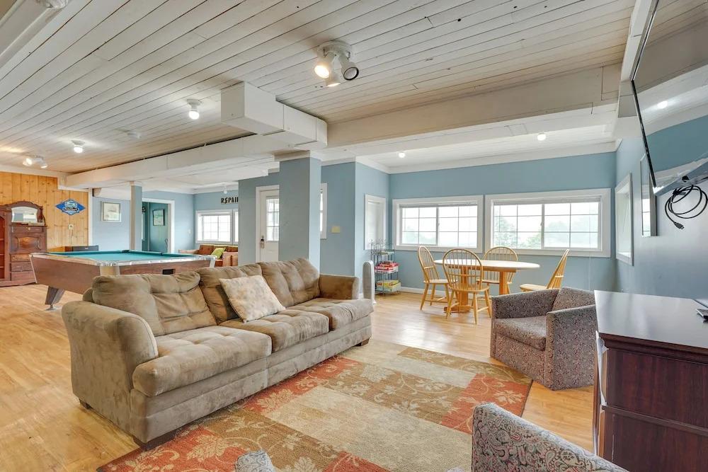 Beautiful Winter Escape on Bromley Mountain! - главное фото