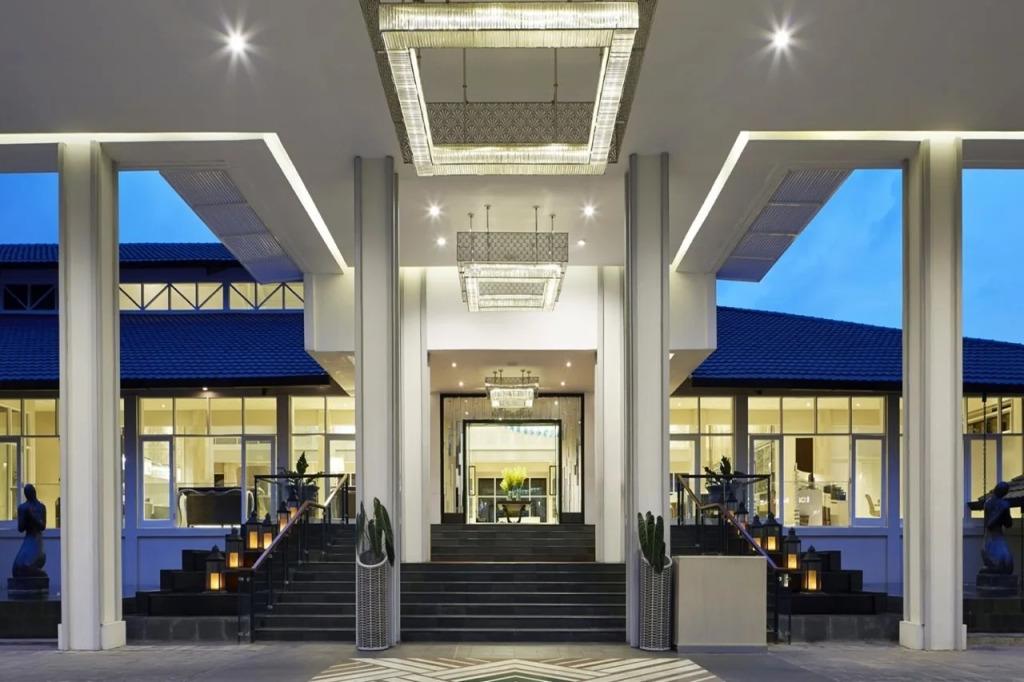 Sheraton Bandung Hotel & Towers - главное фото