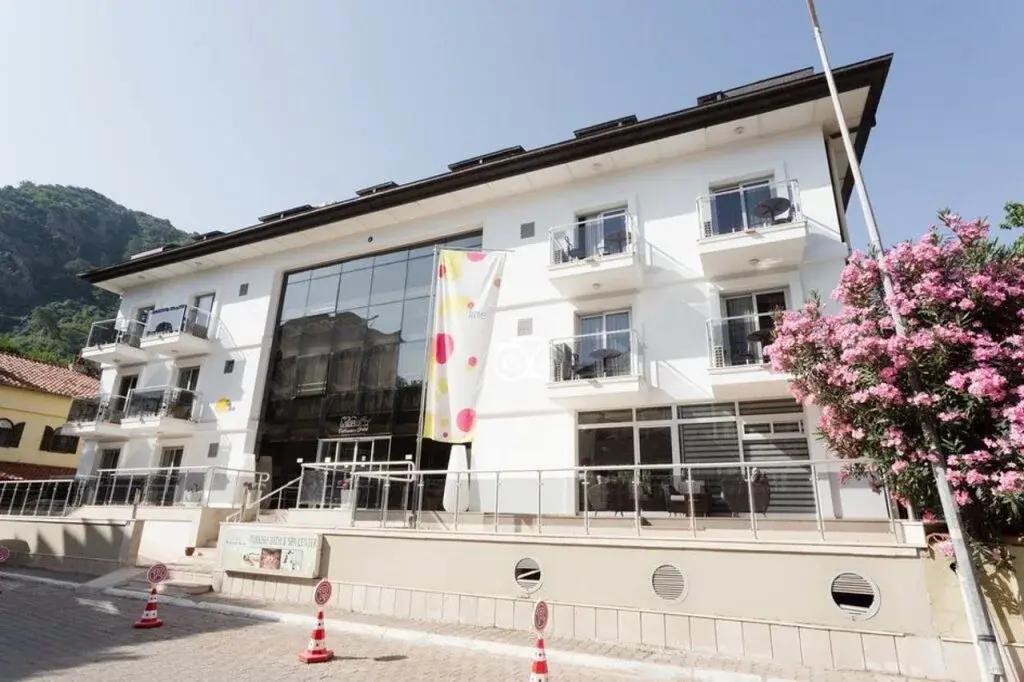 Mersoy Oriental Suites - главное фото