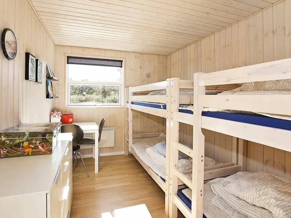 Quiet Holiday Home in Hadsund With Sauna - главное фото