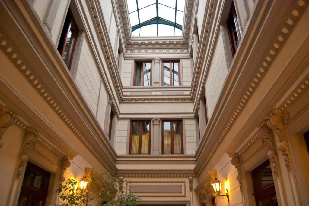 Hotel Casa Capsa - главное фото