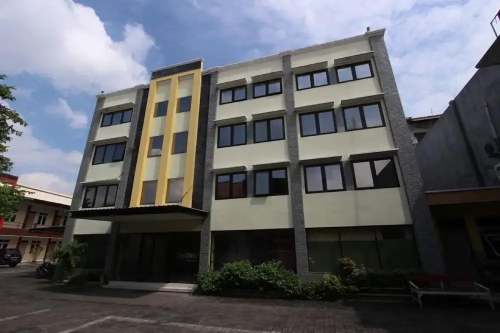 Homestay Tentrem Simpang Lima - главное фото