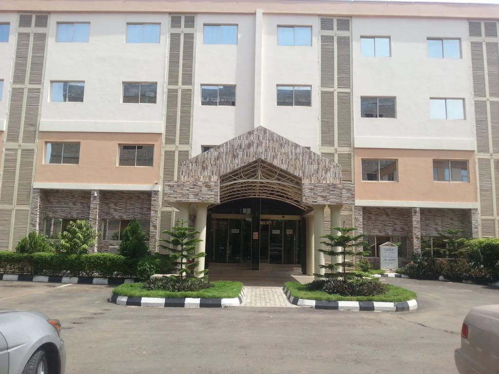 Jades Hotel - главное фото